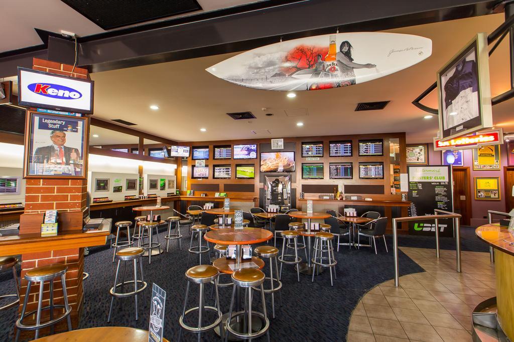 Nightcap At Watermark Glenelg Adelaide Bagian luar foto