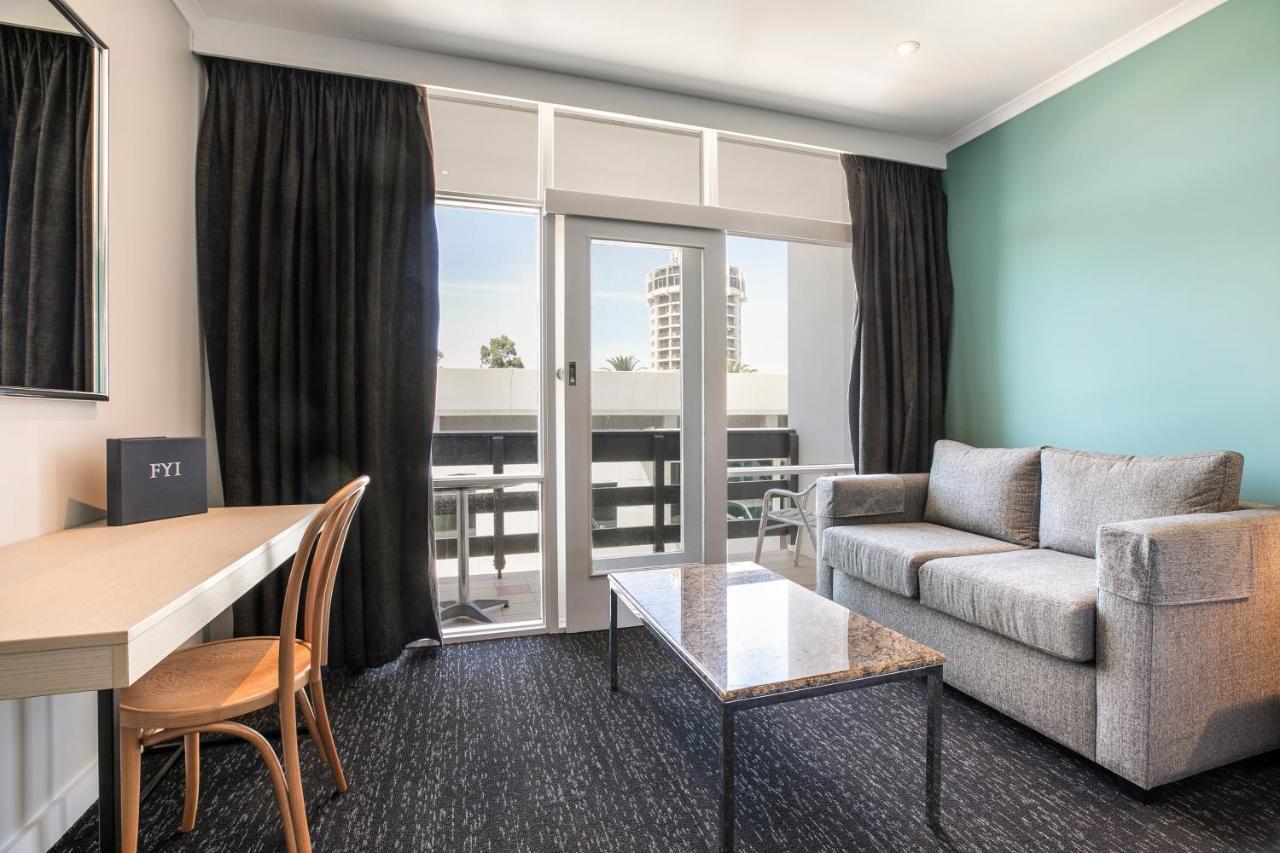 Nightcap At Watermark Glenelg Adelaide Bagian luar foto